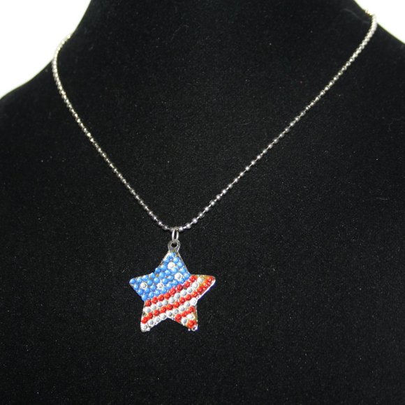 Silver and American flag star necklace 17"